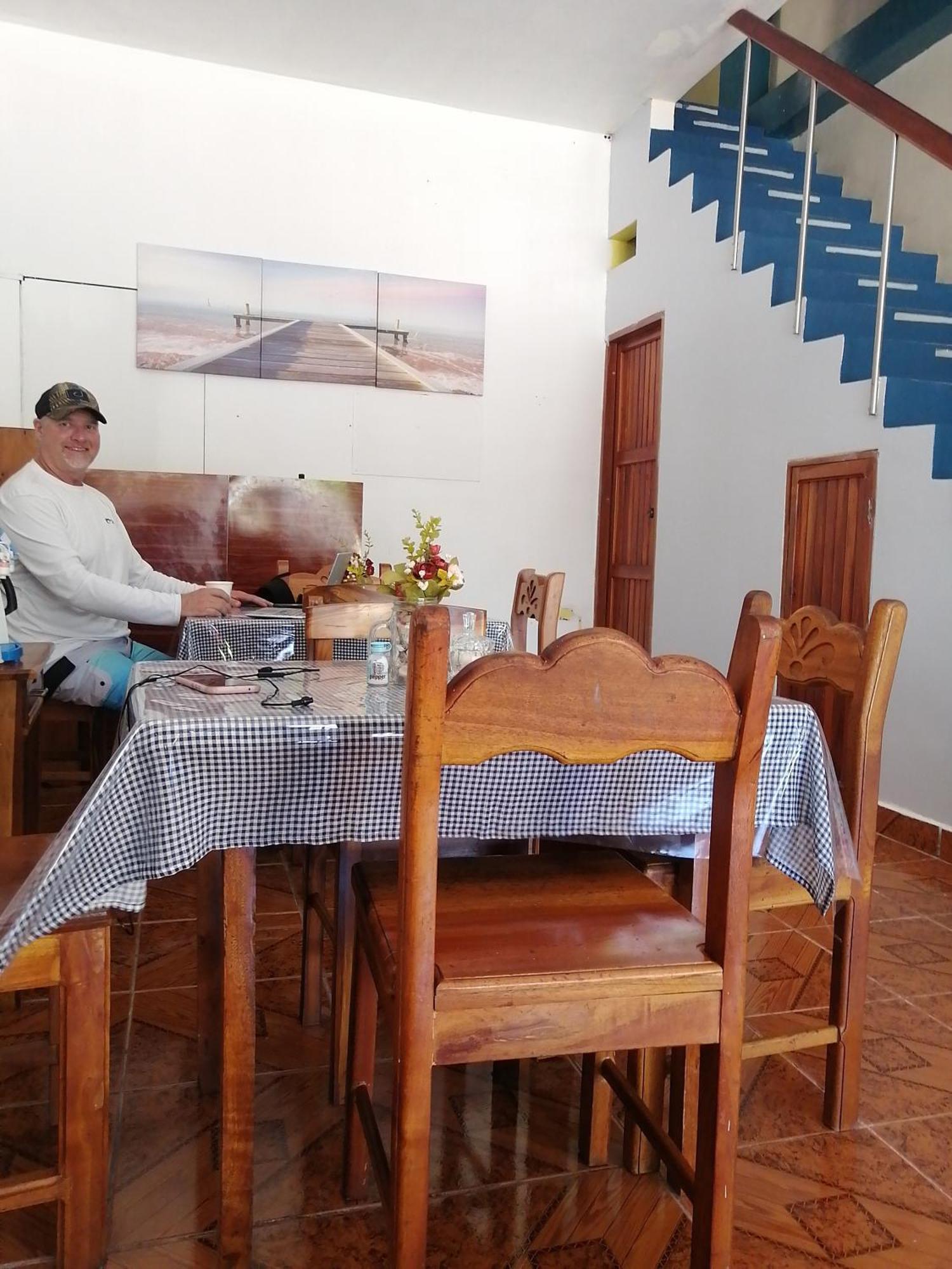 Hostal La Casa De Luis Puerto Baquerizo Moreno Exterior foto