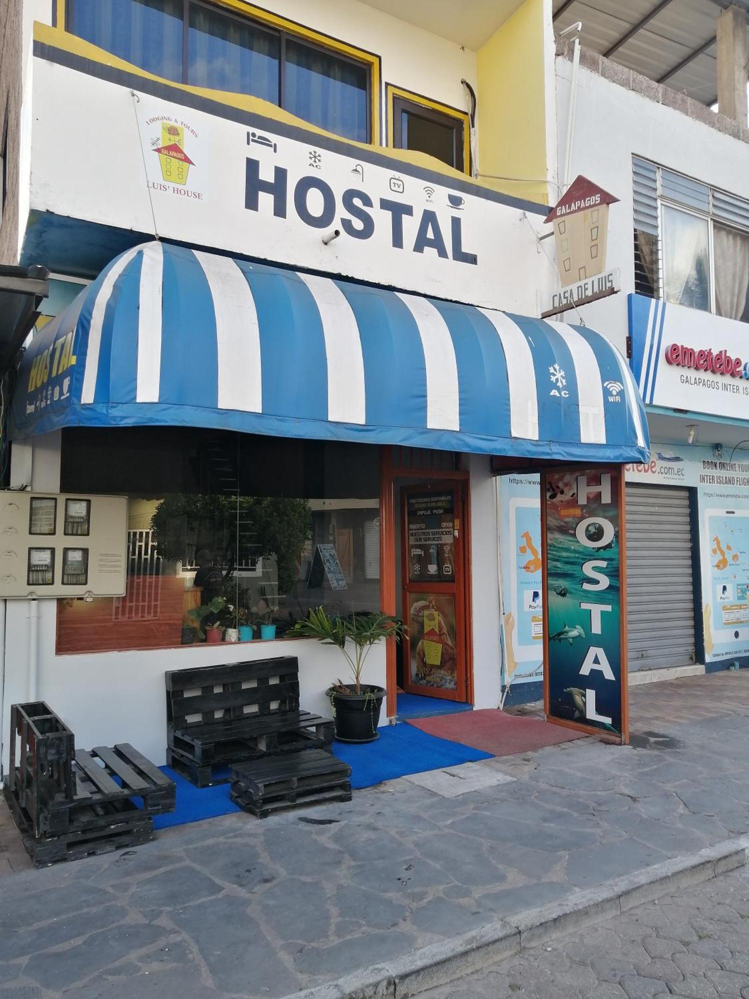 Hostal La Casa De Luis Puerto Baquerizo Moreno Exterior foto